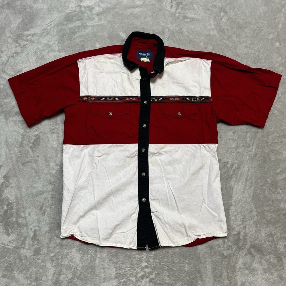 Vintage 90s Wrangler Mens short sleeve Button Up Red Western Shirt Aztec Size M